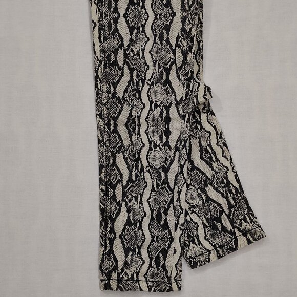 Snakeskin Print Skinny Pants Size 6 Wild Fable Neutral Stretch Denim Pockets - Picture 6 of 16